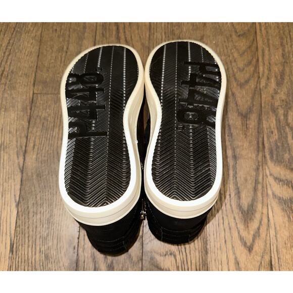 P448, Skate Smog Sneaker, MSRP $325, NEW IN BOX - Picture 3 of 6